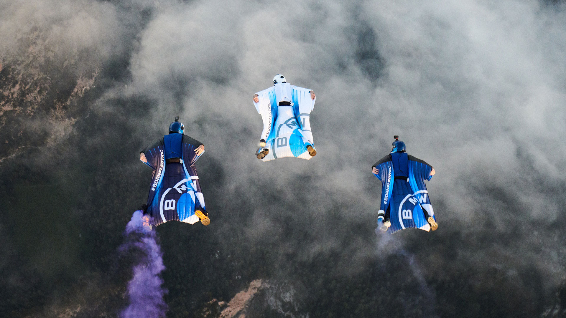 wngmrk—electric-wingsuit-06